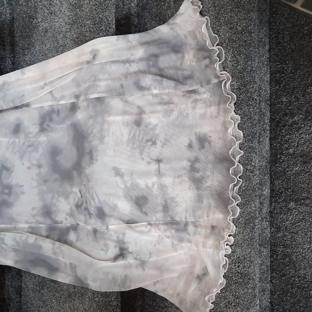 Dress - Picture 3 of 6